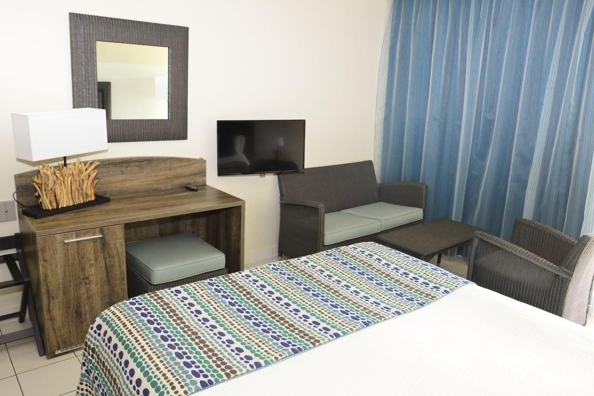 Hotel Fleur D'Epee เลอโกซิเยร์ ภายนอก รูปภาพ